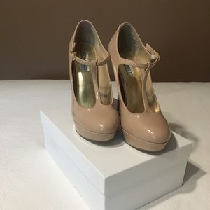 Steve Madden Nude Heels!